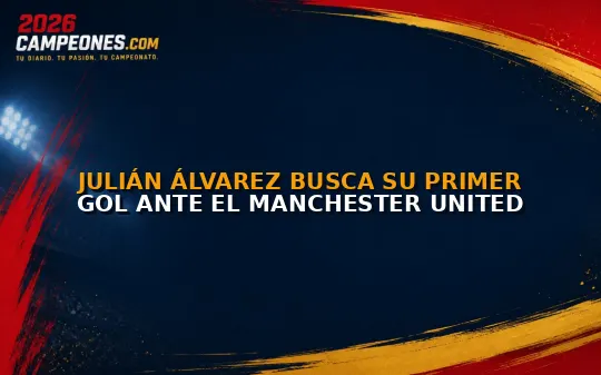 Julián Álvarez busca su primer gol ante el Manchester United